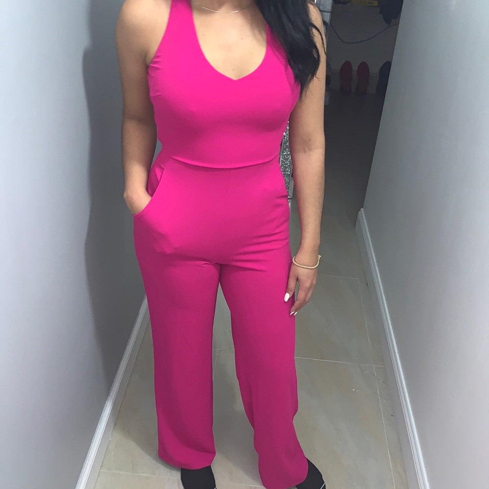 jumpsuit - Picture 2 of 2